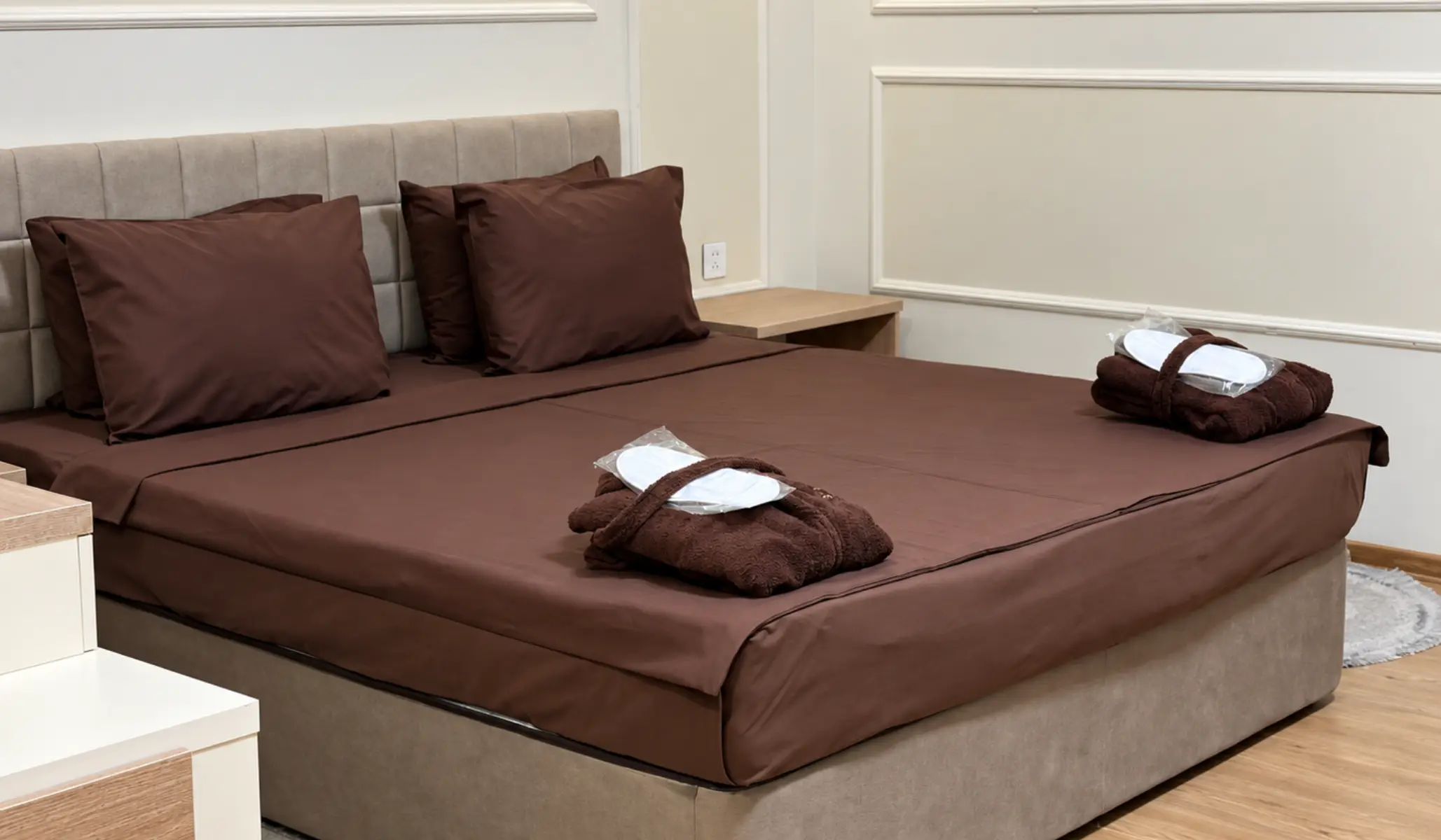 Junior Suite [2]